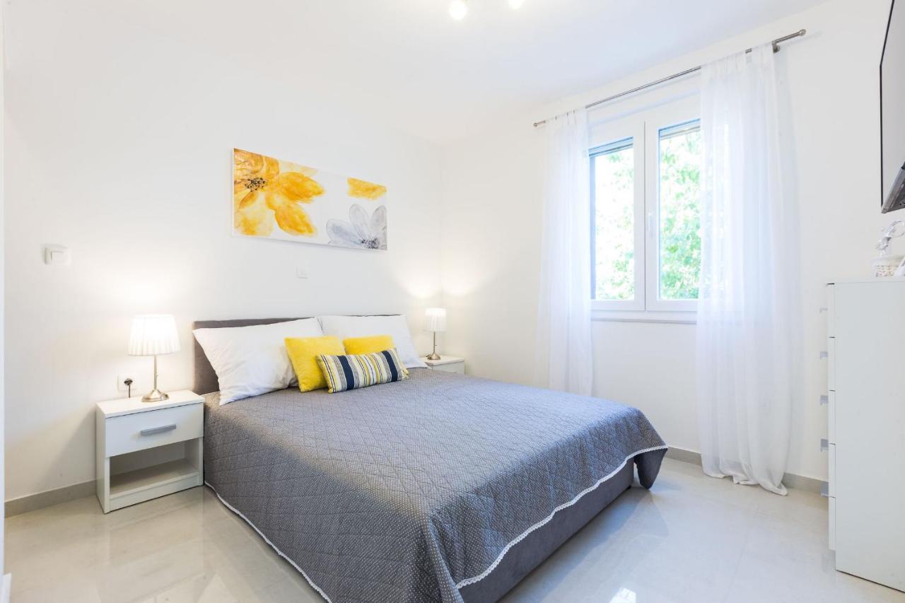 Petra Modern Apartment With Free Parking And Bbq Zadar Dış mekan fotoğraf