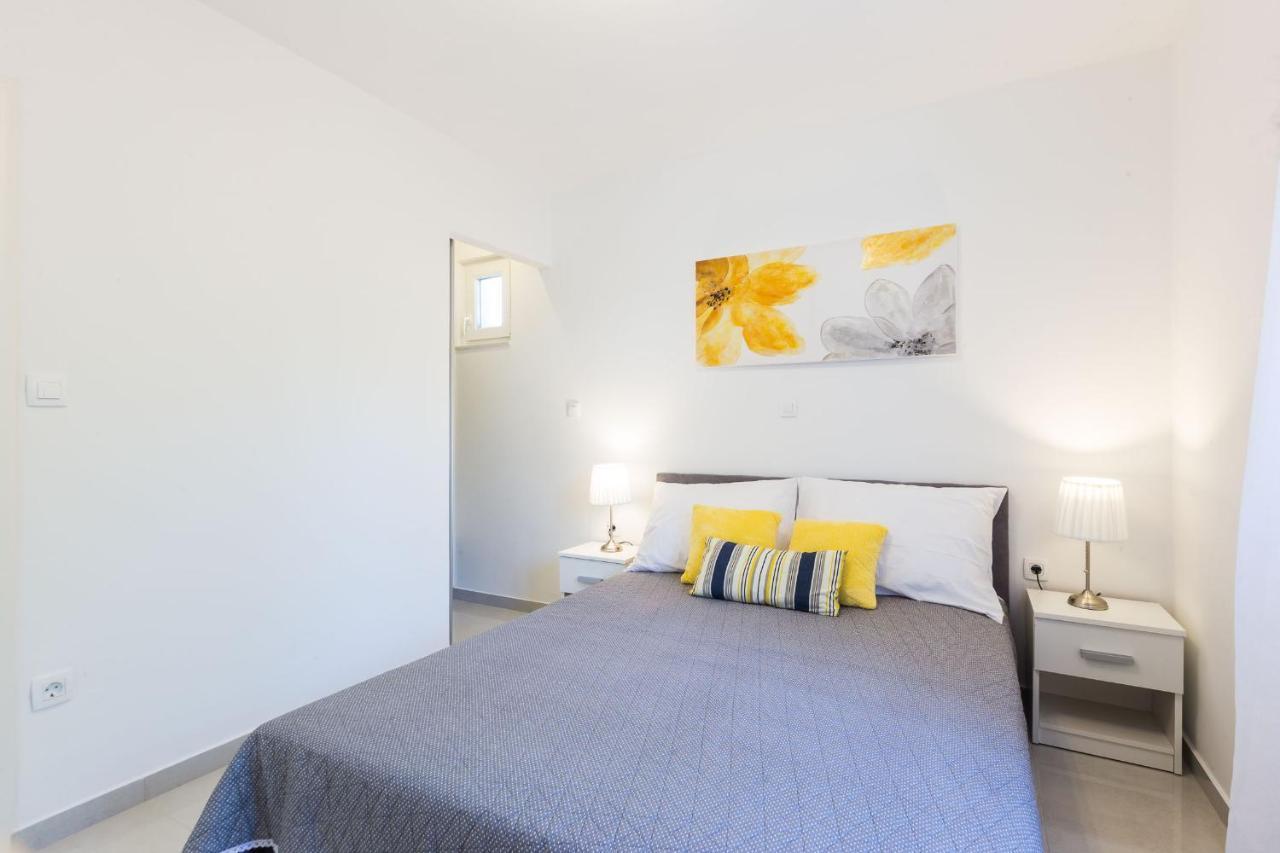 Petra Modern Apartment With Free Parking And Bbq Zadar Dış mekan fotoğraf
