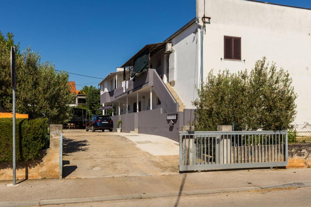 Petra Modern Apartment With Free Parking And Bbq Zadar Dış mekan fotoğraf