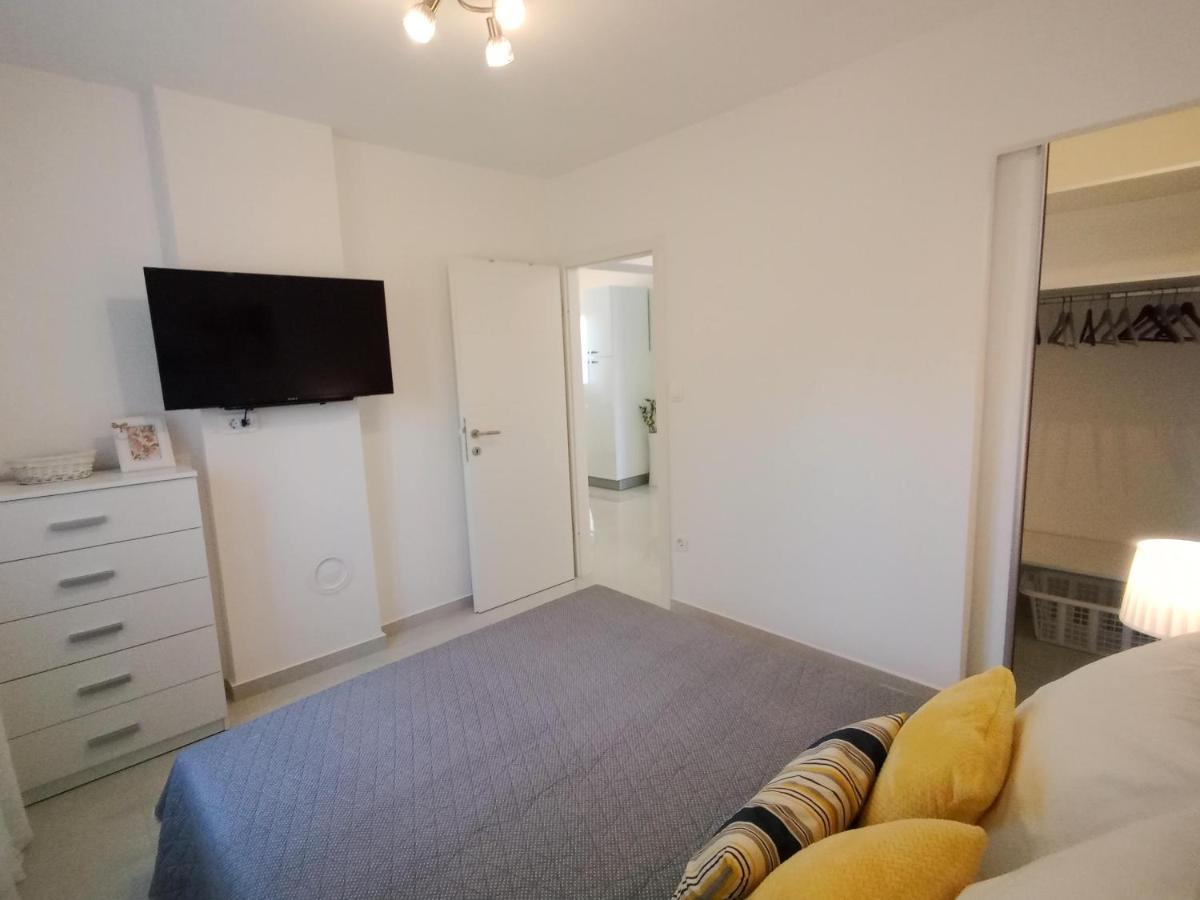 Petra Modern Apartment With Free Parking And Bbq Zadar Dış mekan fotoğraf
